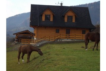 Eslovaquia Chata Mýto pod Ďumbierom, Exterior